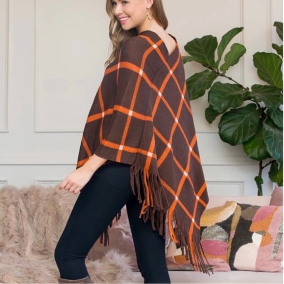 Brown Grid Lines Fringe Poncho - Picture 2 of 3